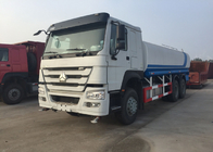 SINOTRUK  HOWO Potable Water Tanker Trucks LHD 6X4 18CBM For Pesticide Spraying