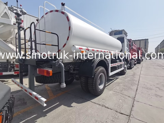 HOWO SINOTRUK Yüksek basınçlı akıntı fonksiyonu ile 300HP su tankı kamyonu