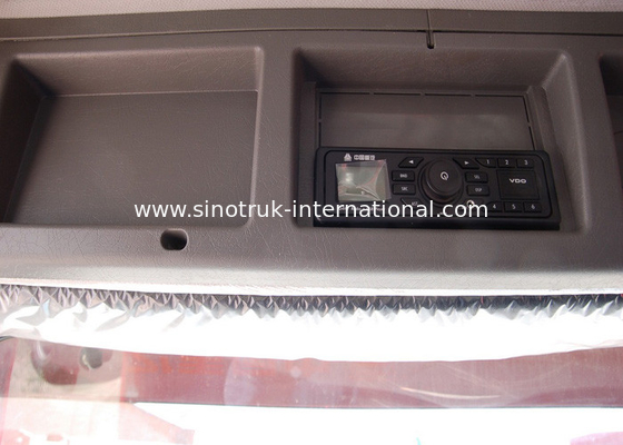 SINOTRUK HOWO Traktör Kamyon LHD 4X2 Euro2 290HP ZZ4187M3511V