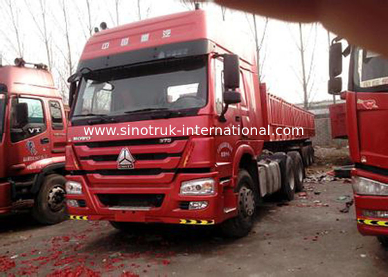 Traktör Kamyon SINOTRUK HOWO LHD 6X4 Euro2 420HP ZZ4257V3241W