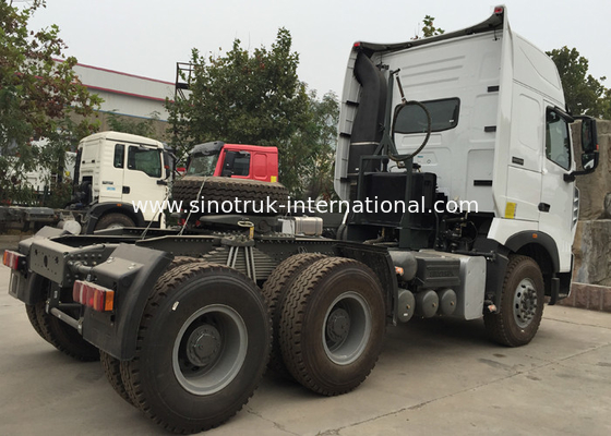 Madencilik Alanı için Profesyonel 70 - 100 Ton SINOTRUK HOWO A7 Damperli Kamyon