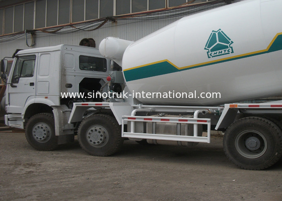 SINOTRUK HOWO Beton Mikser Kamyon 14CBM 371HP 8X4 LHD ZZ5317GJBN3261W