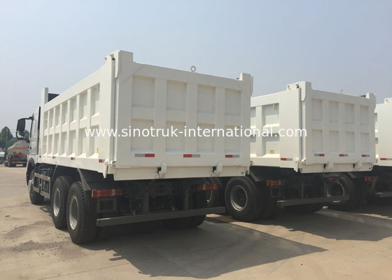 SINOTRUK HOWO Tipper Commercial Dump Truck A7 30 - 40 Tons For Construction