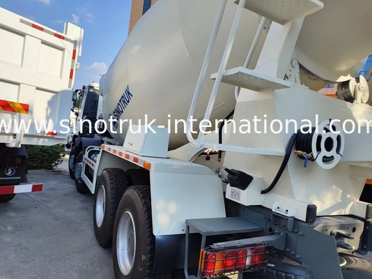 HOWO RHD 6*4 12CBM Beyaz Karıştırma Kamyonu Yüksek At Gücü 380HP Yüksek Verimlilikli İtalyan Karıştırma Tankı