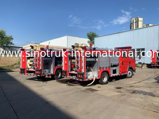 2CBM 4X2 116HP İtfaiye Kamyonu Tarım İtfaiye Motoru Çim manzara için Kamyon