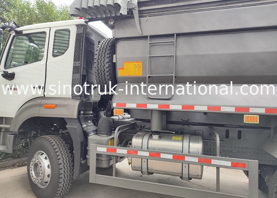 SINOTRUK HOWO LHD 6×4 10 tekerlekli 40 ton madencilik için U tipi atık kamyonu