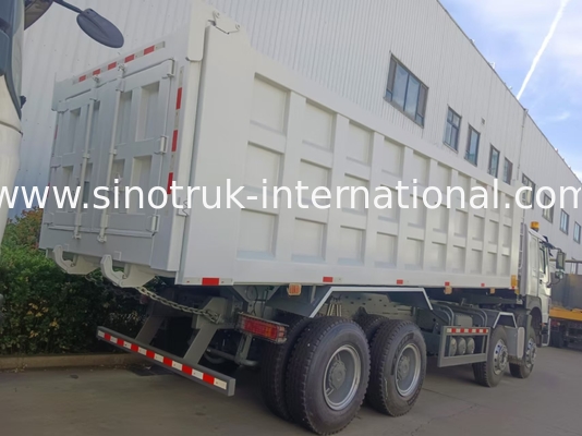 SINOTRUK HOWO 400HP 12 Tekerlekli LHD 31 Ton 20-30CBM