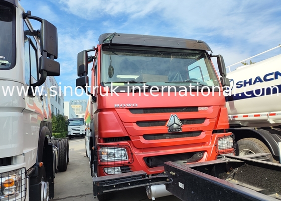 SINOTRUK HOWO Kırmızı 380HP 8×4 12 Tekerlekli Yüksek Kapasiteli Petrol Tankı Kamyonu
