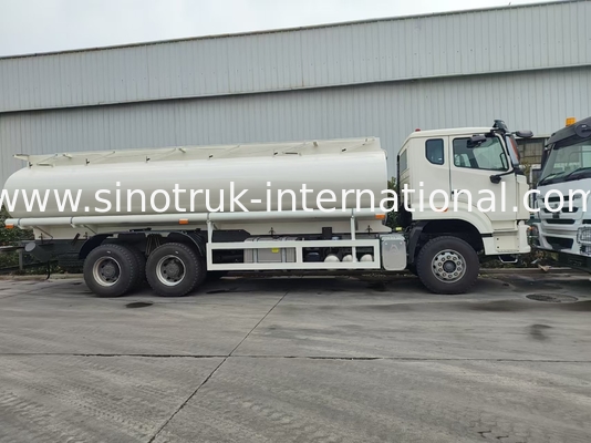 HOWO 25CBM 6*4 Petrol Tankı Kamyonu 380HP Güçlü At Gücü Beyaz
