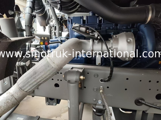 HOWO 8*4 12 Tekerlekli Beton Karıştırma Kamyonu 400HP 16CBM Büyük Güç Büyük Kapasite