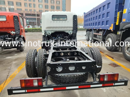 ZZ1047D3414C145 HOWO 4 * 2 Hafif Görevli Kamyonlar 116HP Şasi