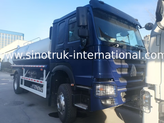 HOWO SINOTRUK Su tankı kamyonu 300HP Tank taşımacılığı