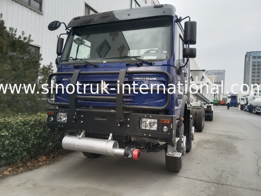 SINOTRUK HOWO Petrol Tanklı Kamyon Şasi 400HP 8X4 LHD 50 Ton 40CBM