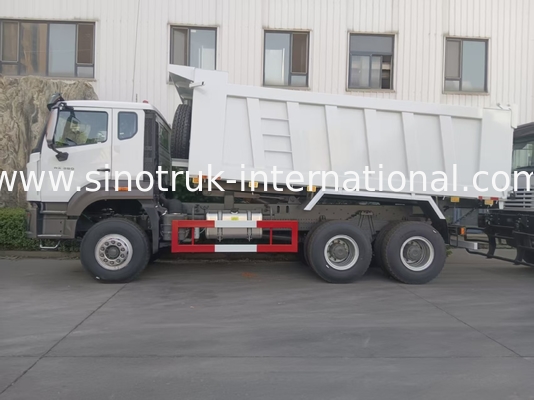 2 yolcu Sinotruk Hohan Tipper Dump Truck Weichai Motor 6 × 4 LHD 380HP Manual şanzıman tipi ile