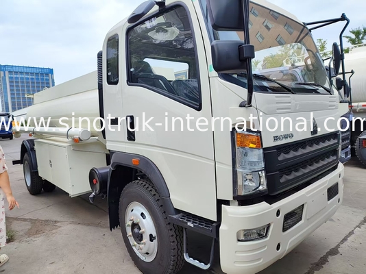 4x2 Hafif Hizmet Tipi Kanalizasyon Temizleme Kamyonu 6CBM Kapasite 160HP 8.00R20 Çelik Lastikler