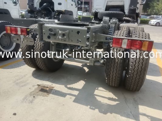 Sinotruk HOWO 6X4 Kargo Kamyonu 400hp 12 Tekerlekli TX Taksi