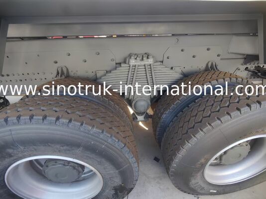 Sinotruk HOWO TX 400 HP motorlu ve Euro 2 emisyon standardı olan bir kamyon