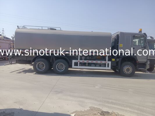 Sinotruk Howo Sprinkler Su Tankı Kamyonu 10-25CBM 6 X 4 Euro 2 371HP Beyaz