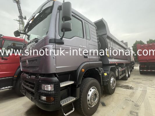 Ağır Görevli HOWO TX 8X4 Tipper Truck 400HP Çift 16T Arka Aks Çift 9.5T Gri