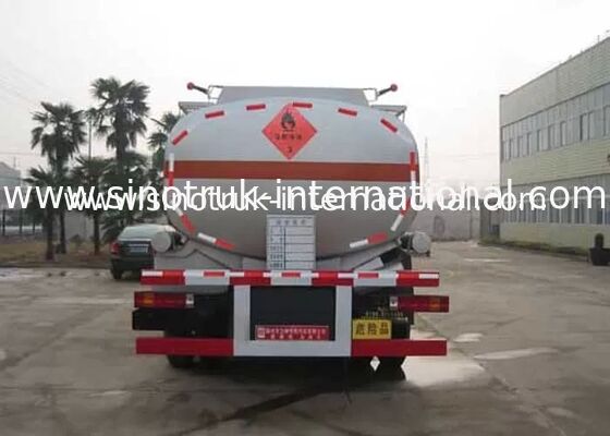 SINOTRUK HOWO 16-20CBM Akaryakıt Tankeri Kamyon 6X4 LHD 290HP Euro2 Yağ Tankeri Kamyon