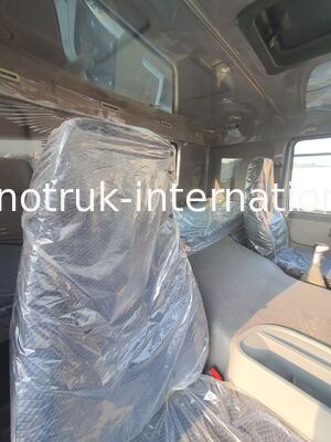 HOWO A7 Kullanılmış Traktor Kamyonu LHD 6X4 Euro 2 371 HP Güç Desteklenmiş Hidrolik Direksiyonla Beyaz