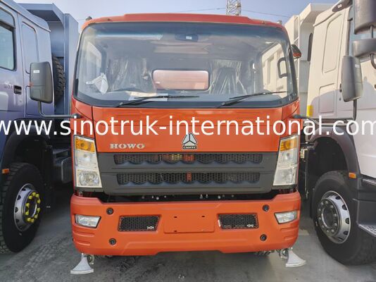 SINOTRUK HOWO 4 × 2 Hafif Yağmurlama, 6CBM Su Deposu Kamyonu