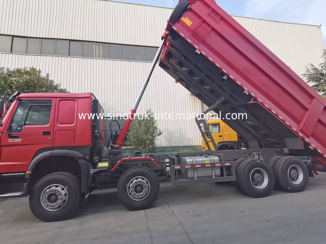 HOWO 12 Tekerlekli Sinotruk 8X4 Çöp Kamyonu 400hp Madencilik için LHD U Tipi Konteyner