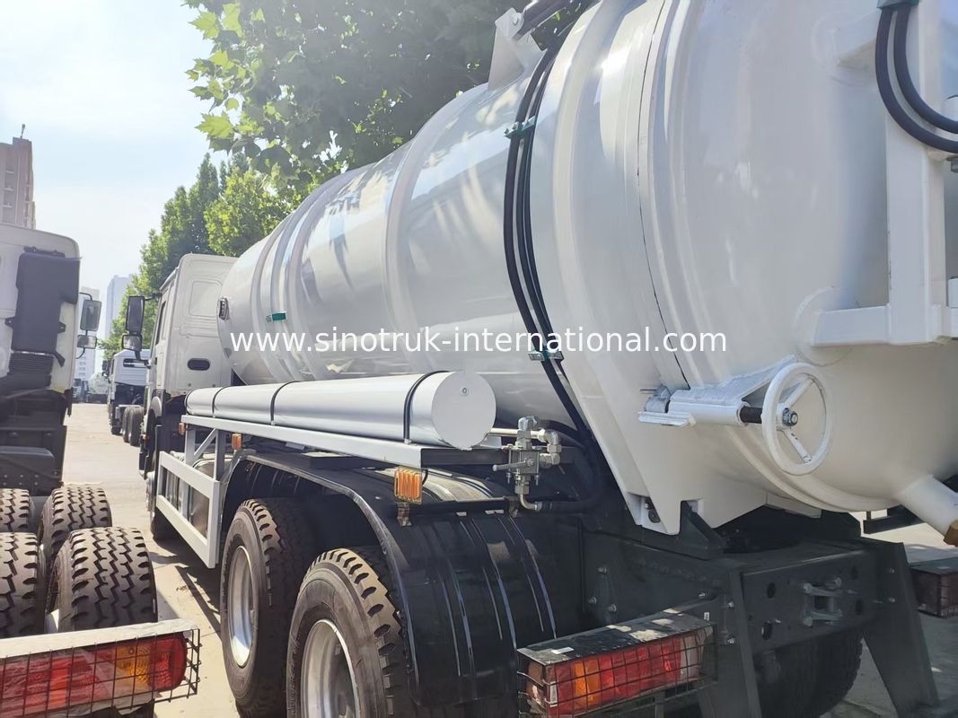 HOWO 6*4 16CBM 380HP Kanal Temizleme Kamyonu Yüksek Güç Performansı Verimli Çok Fonksiyonlu Temizleme Çözümleriyle Buluşuyor