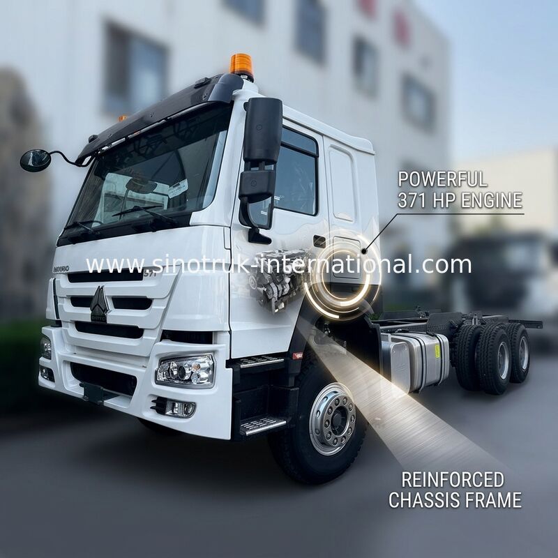 SINOTRUK HOWO Kamyon Şasi SINOTRUK Motoru371HP 6 × 4 RHD Uyarı Işığıyla Kullanılır Çöp Kamyonu Kargo Kamyonu Su Kamyonu