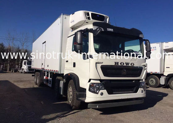 SINOTRUK HOWO 40 Tons Refrigerated Truck 40-55CBM