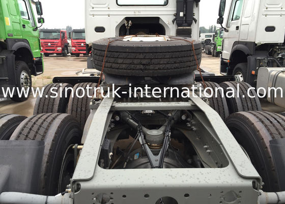 SINOTRUK HOWO Tractor Truck LHD 6X4 10 Wheels Euro2 336 HP ZZ4257S3241W