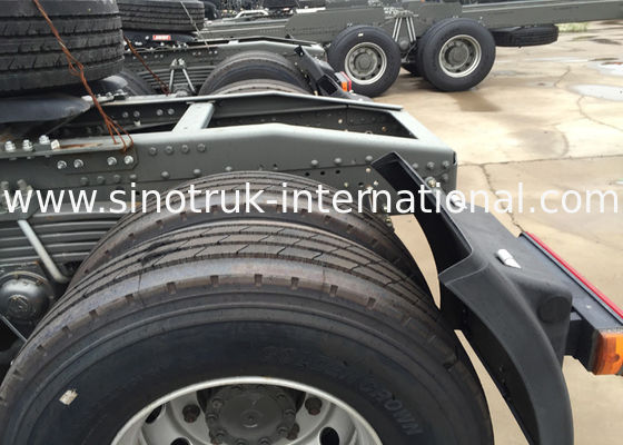 SINOTRUK HOWO Tractor Truck LHD 6X4 10 Wheels Euro2 336 HP ZZ4257S3241W