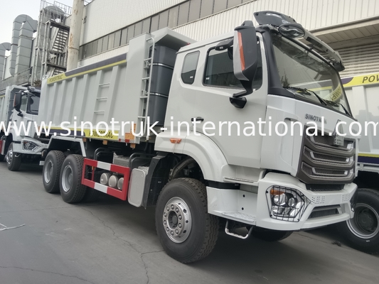 30-40 tonluk RHD 10 tekerlekli tipper çöpe atan kamyon SINOTRUK Haohan İnşaat için Beyaz