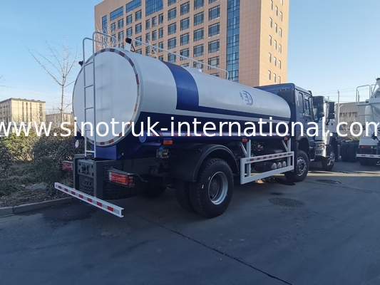 HOWO SINOTRUK Su tankı kamyonu 300HP Tank taşımacılığı