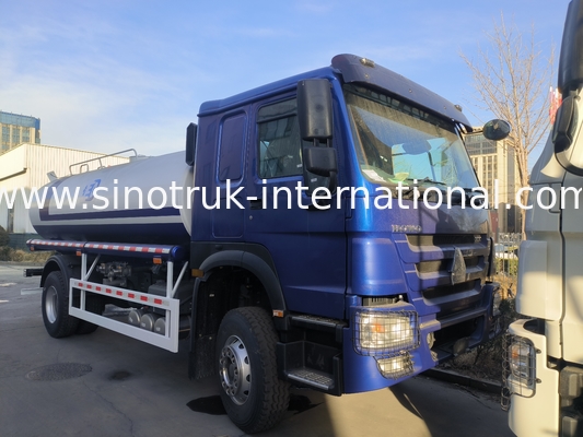 SINOTRUK HOWO Su Tankı Kamyonu 4x2 RHD 300HP 10CBM Sürekli Su Taşımacılığı için