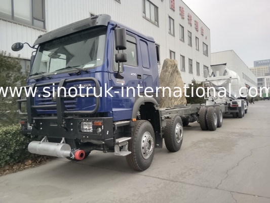 SINOTRUK HOWO Petrol Tanklı Kamyon Şasi 400HP 8X4 LHD 50 Ton 40CBM